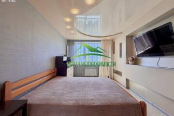 1-к квартира, 33 м², 4/5 эт.